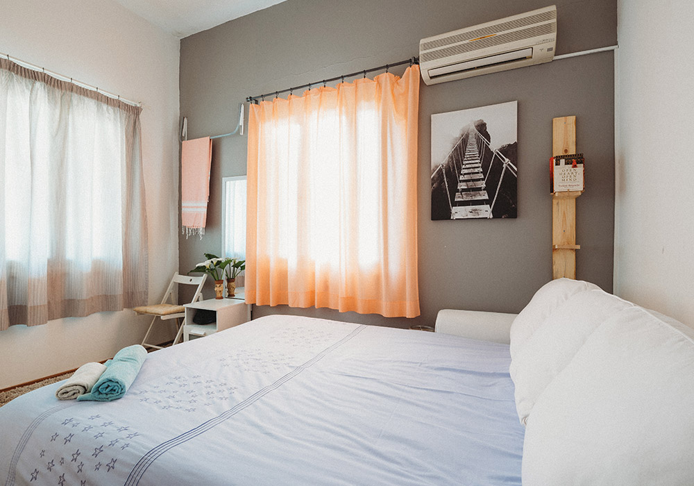 Home Air Conditioners- bedroom Home Air Conditioners- bedroom